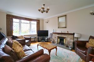 Photo 13- click for photo gallery